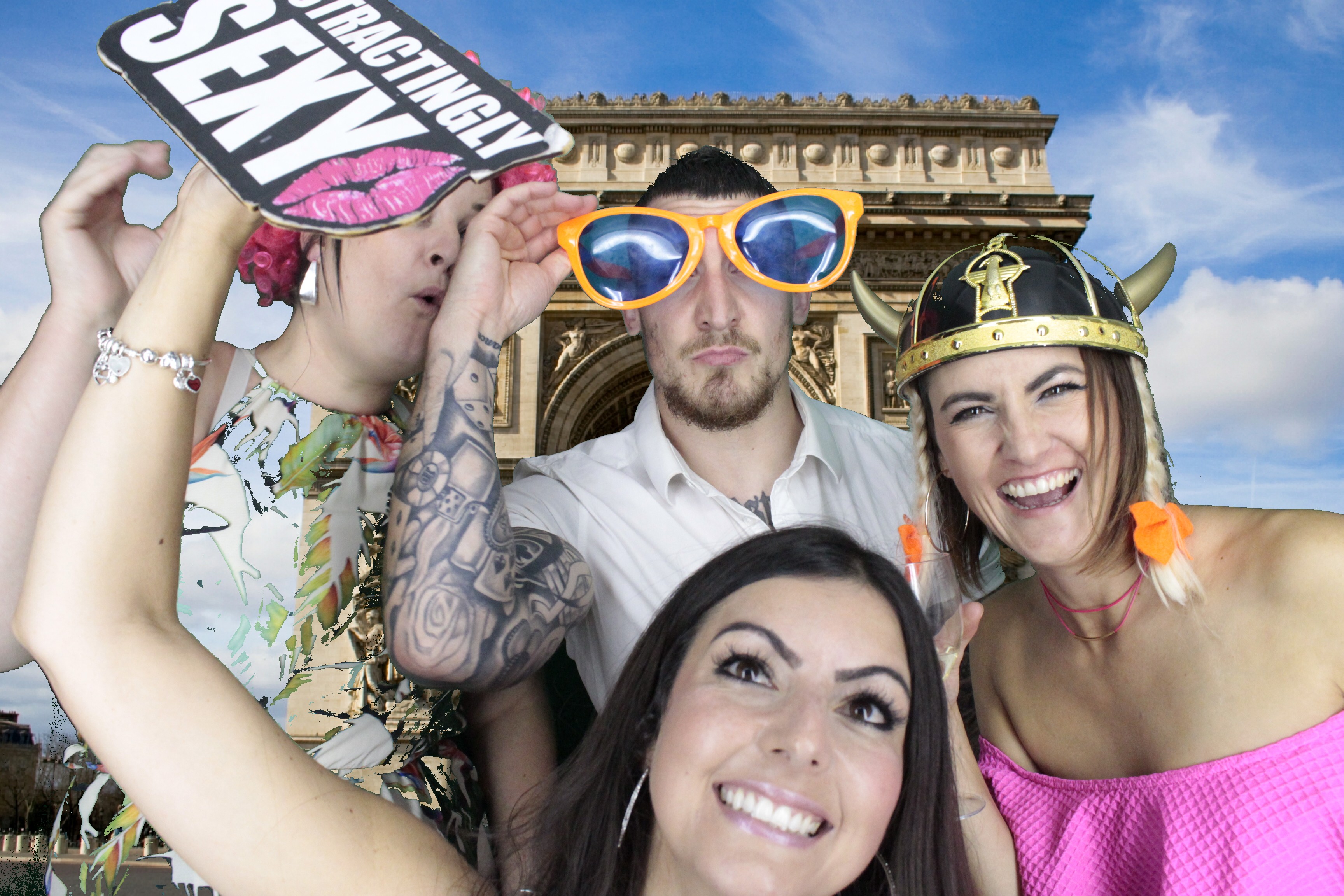 Katie and Jons Wedding | View more photos from the event at gallery.myphotoboothexperience.co.uk/u/MyPhotoBoothExperienceLtd/Katie-and-Jons-Wedding